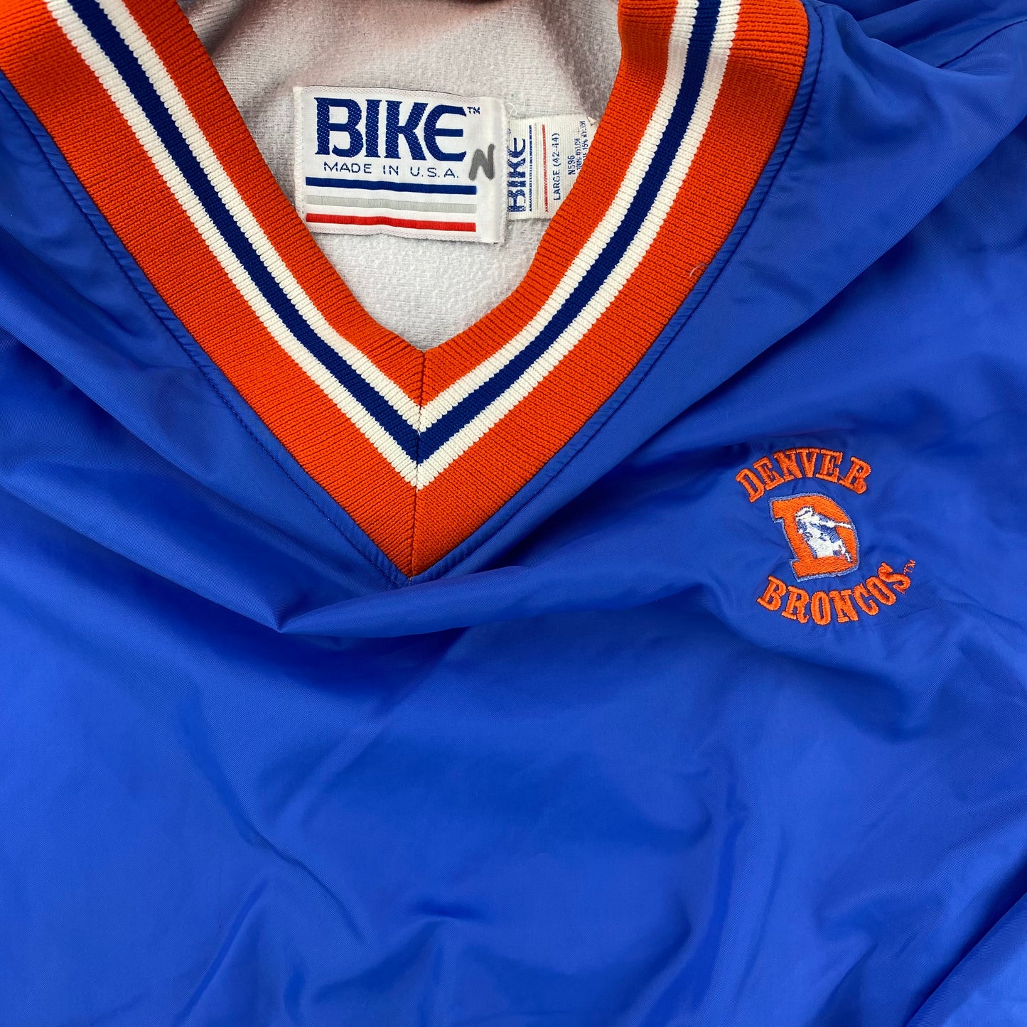 90s NFL Denver Broncos pullover windbreaker jacket